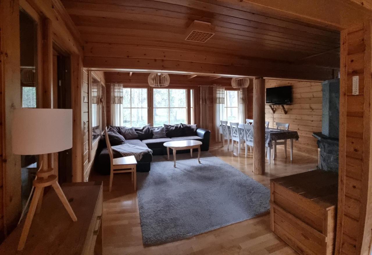 Revontulen Tupa Villa Kaamanen Екстериор снимка